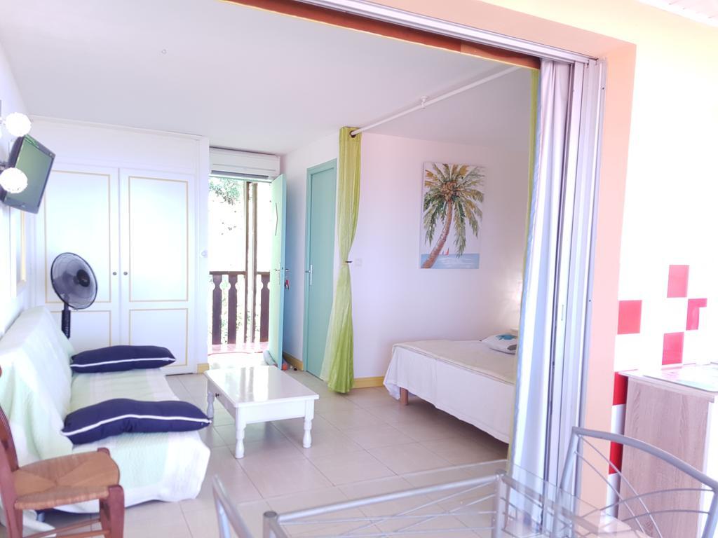 Les Hauts De Caritan Sainte-Anne Ngoại thất bức ảnh