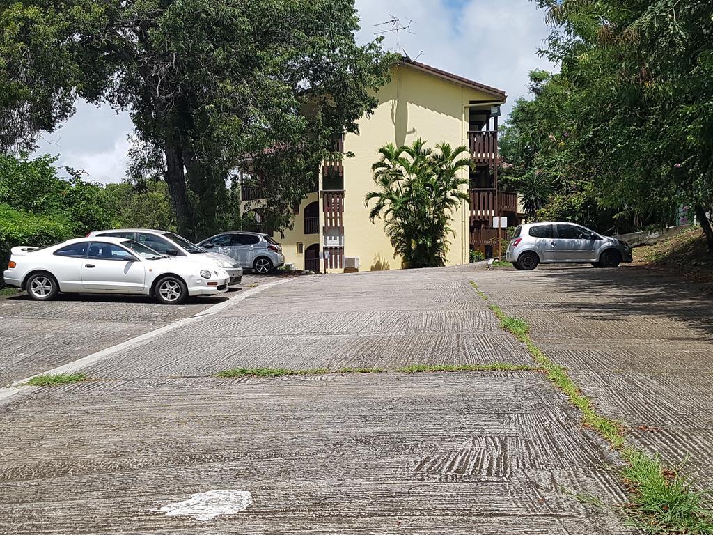 Les Hauts De Caritan Sainte-Anne Ngoại thất bức ảnh