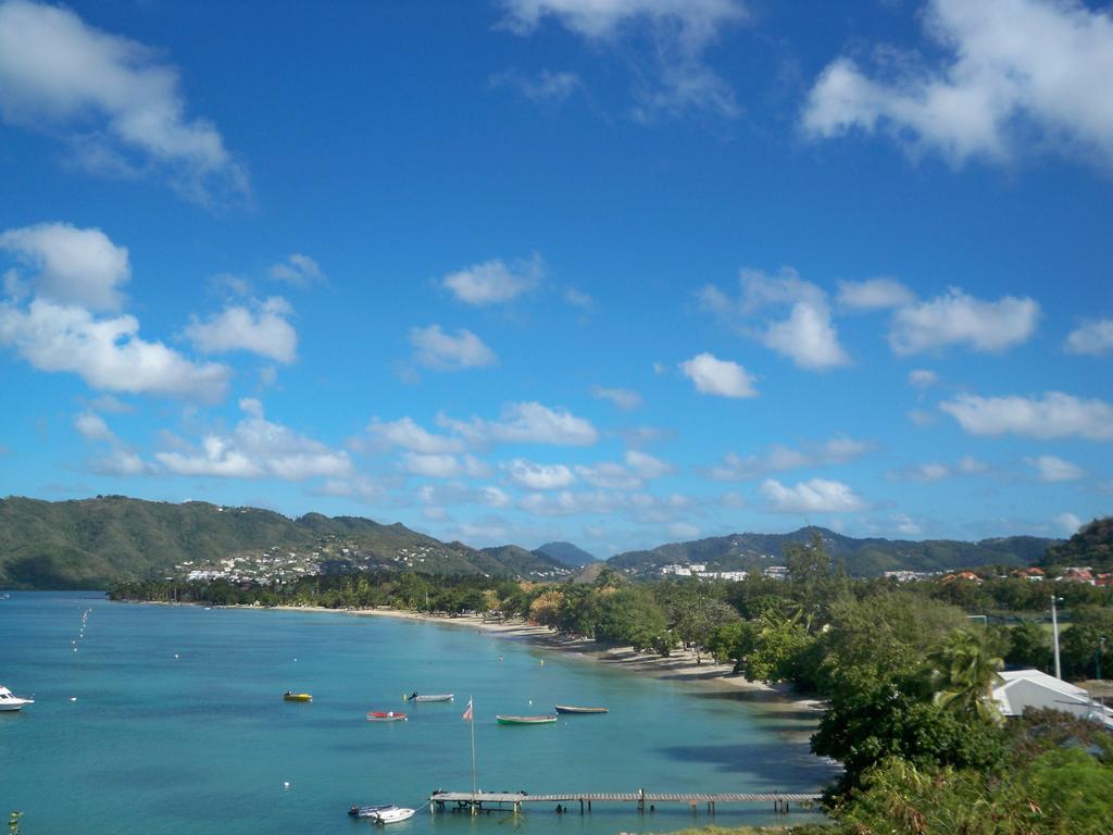 Les Hauts De Caritan Sainte-Anne Ngoại thất bức ảnh